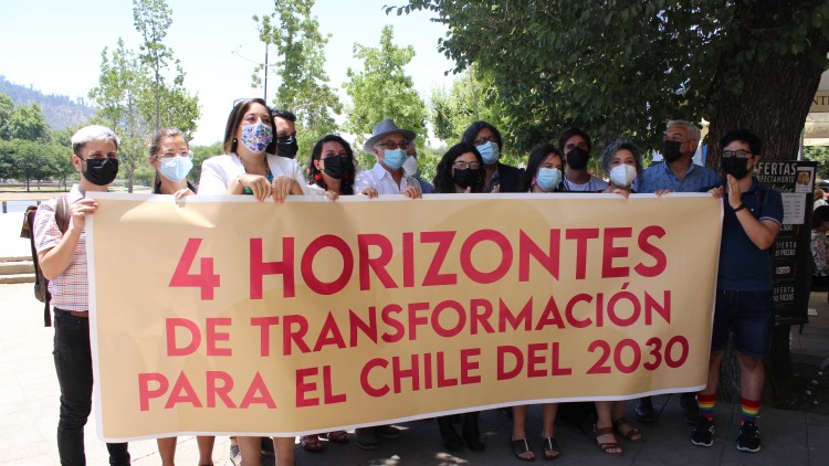 Horizonte Ciudadano junto a centros de pensamiento presentaron documento que mira al Chile de 2030